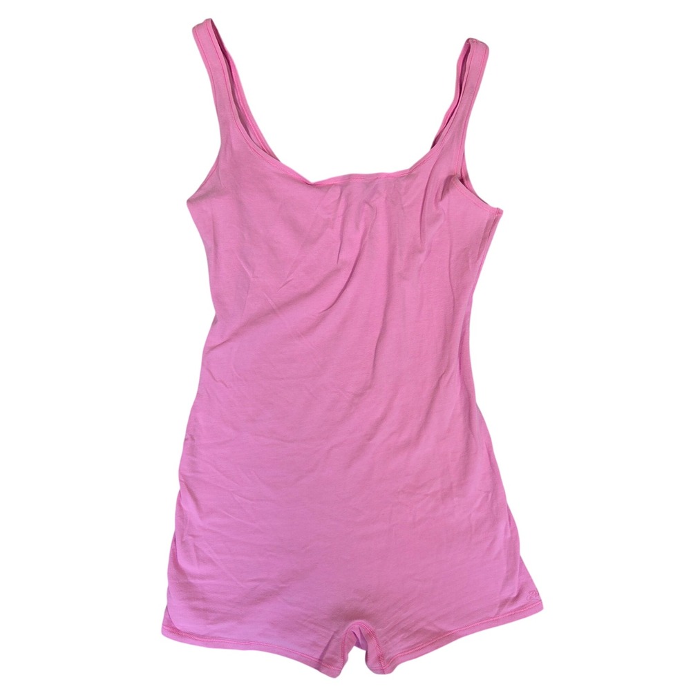 Victoria's Secret PINK Sleeveless Romper M Pink Scoop Neck Tank Bodysuit Mini
